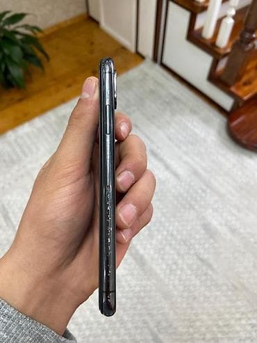 IPhone X Аккумулятор 80% 256 Гб Баардык функциялары жакшы иштейт эч