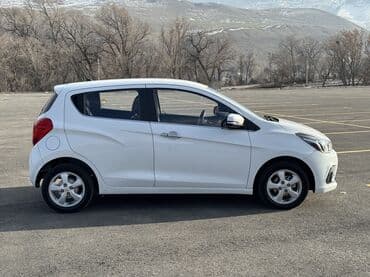 продаю авто с последующим выкупом: Chevrolet Spark: 2016 г., 1 л, Вариатор, Бензиновая, Хэтчбэк — 6