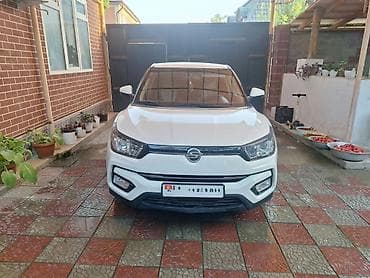 токмок кун чыгыш: Ssangyong Tivoli: 2017 г., 1.6 л, Автомат, Бензин, Универсал — 1