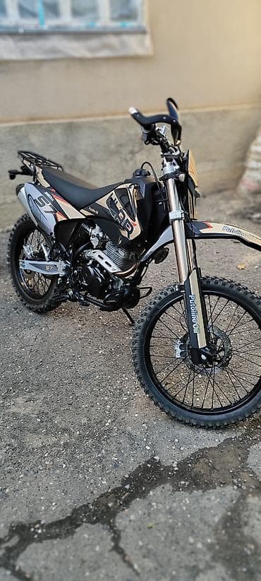 Эндуро-мотоцикл Ular S7 250cc - Класс: эндуро/dual-sport - Двигатель