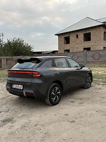 wuling mini ev: Changan Qiyuan Q05: 2026 г., Электромобиль — 4