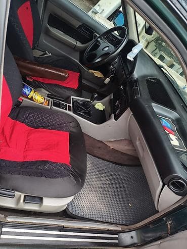 бмв м40: BMW 520: 1991 г., 2 л, Механика, Бензин, Седан — 1