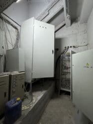 требуется электрик сантехник: Электрик | Прокладка, замена кабеля, Установка распределительных коробок, Установка счетчиков Больше 6 лет опыта — 10