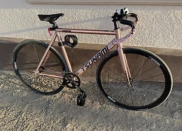 на сюрф 185: Шоссейный велосипед, Tsunami, Рама L (172 - 185 см), Б/у — 1