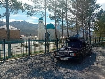 радар авто: Автомобиль седан классического типа с доработками для путешествий — 5