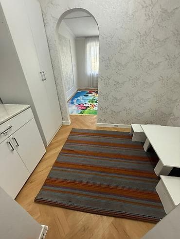 комната без подселения: 20 м², С мебелью — 9