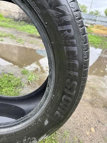 шагыл сокулук: Шиналар 285 / 50 / R 20, Жай, Колдонулган, Комплект, Жол тандабастар (АТ/МТ), Жапония, Bridgestone — 5