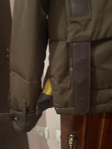 mark spencer: Продаю куртку мужскую, зима. Состояние отличное. Есть два размера - М — 7