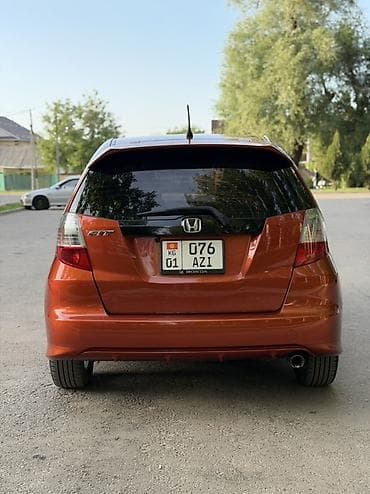 type r: Honda Fit: 2012 г., 1.5 л, Автомат, Бензин, Хэтчбэк — 8