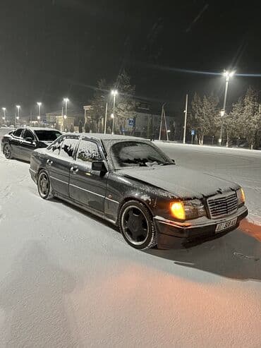 мерс 124 салон: Mercedes-Benz W124: 1994 г., 3.2 л, Автомат, Седан — 4