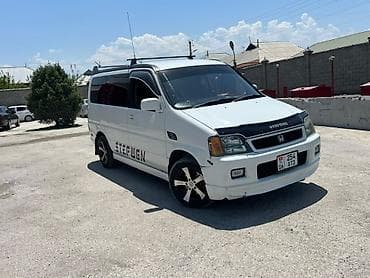 Транспорт: Honda Stepwgn: 2000 г., 0.2 л, Автомат, Бензин, Минивэн — 4