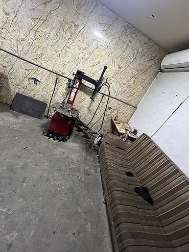 сниму гараж под склад: Вулканизация, СТО, 22 м², Действующий Бизнес, С оборудованием — 4