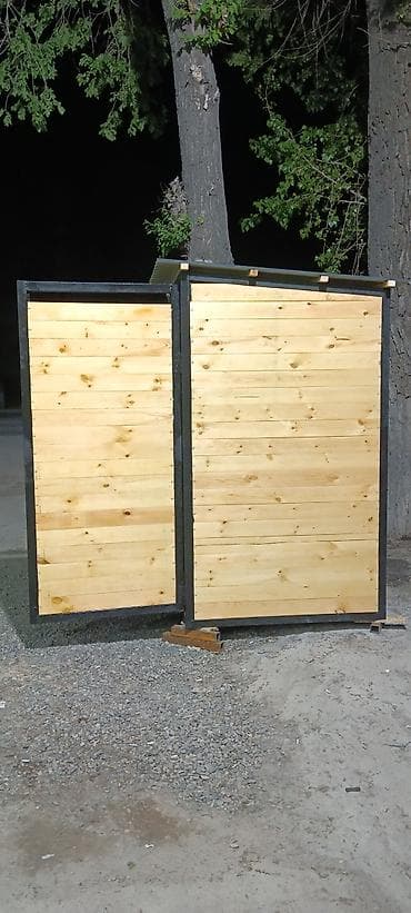 охрана будка: Туалетная кабинка, будка, Материал: Дерево — 2