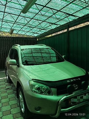 Toyota RAV4: 2007 г., 2 л, Автомат, Бензин, Кроссовер