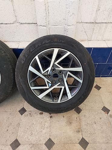 Колеса в сборе 235 / 60 / R 18, Всесезонная, Б/у, Комплект, Внедорожные (АТ/МТ), Литые, отверстий - 5