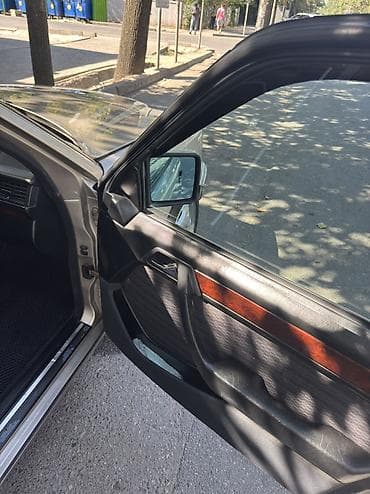 делаю: Mercedes-Benz W124: 1990 г., 2.3 л, Автомат, Бензин, Седан — 9