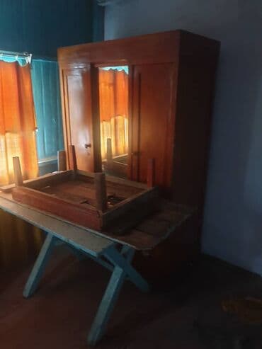 продаю спальный гарнитур бу: Уктоочу бөлмө гарнитуру, Колдонулган, Бир кишилик керебет, Өзү алып кетүү — 3