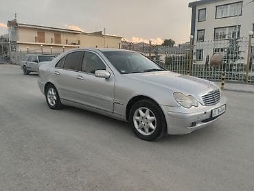 Mercedes-Benz C-Class: 2001 г., 2 л, Автомат, Бензин, Седан — 4