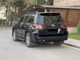 продаю домкрат: Toyota Land Cruiser: 2014 г., 4.5 л, Автомат, Дизель, Внедорожник — 5