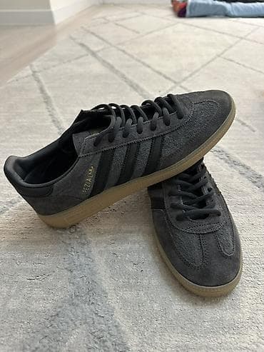 Мужские кроссовки, 42.5, Adidas, Новый, цвет - Серый, Самовывоз, Платная доставка
