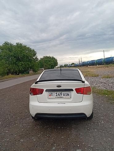 Kia Cerato: 2012 г., 1.6 л, Автомат, Бензин, Седан — 2
