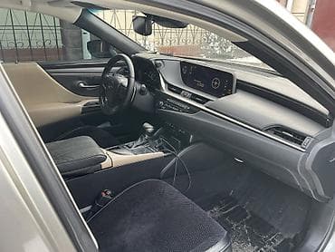 ls 600: Lexus ES: 2019 г., 2.6 л, Автомат, Гибрид, Седан — 5