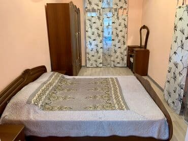 купить комнату гостиничного типа в бишкеке: 2 комнаты, Душевая кабина, Постельное белье, Кондиционер — 3