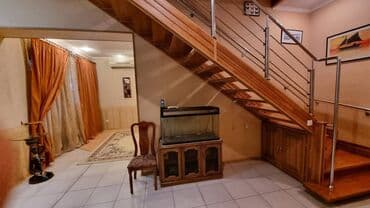 частный дом без хозяина: Дом, 340 м², 5 комнат, Собственник, Старый ремонт — 8