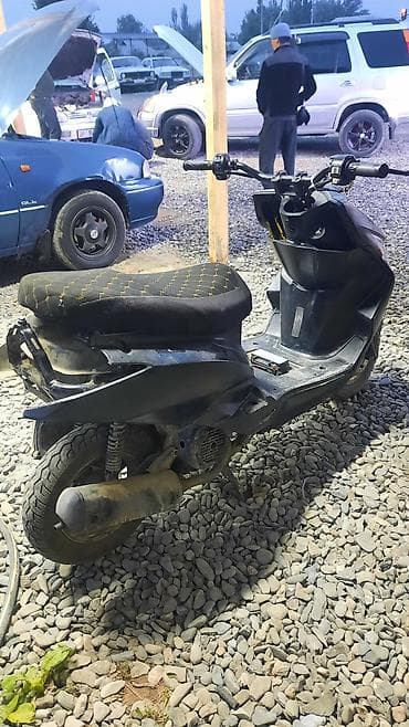 скутер маленкий: Скутер/мопед малокубатурный, городского типа. Основные характеристики — 4