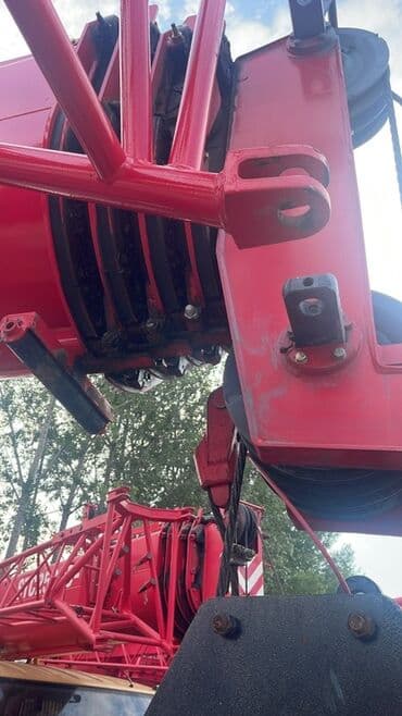 емкость 1 тонна: Автокран, Sany, 2023 г., от 30 м — 14