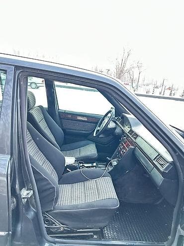 124 ещка: Mercedes-Benz W124: 1994 г., 2.8 л, Автомат, Газ, Седан — 6