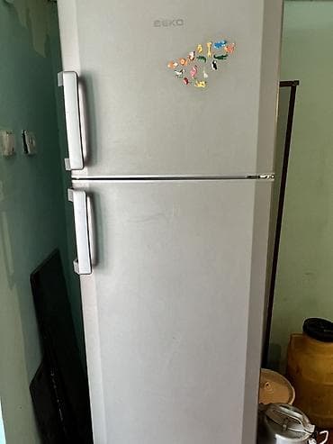 холодильник сокулук: Муздаткыч Beko, Эки камералуу — 1