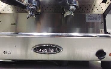 кофемашина автомат типа: Продаётся профессиональная кофемашина Brasilia Двухгруппная, подходит — 3