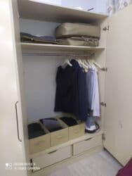 Кухонные шкафы: Шкаф для одежды, Б/у, Прямой, ЛДСП — 5