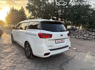 Продажа авто: Kia Carnival: 2018 г., 2.2 л, Дизель, Минивэн — 2
