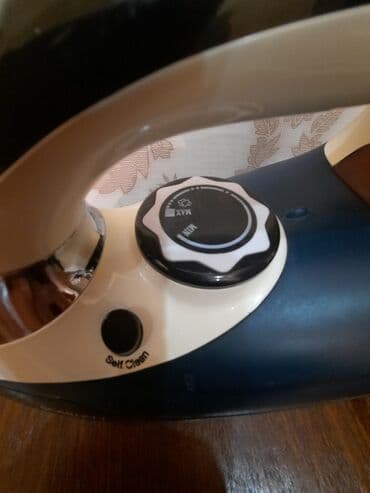 утюг с насадкой для деликатных тканей: Ютюг легкий, немного меньше стандартного — 5