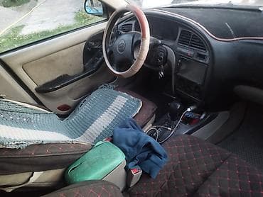карола гибрид: Hyundai Elantra: 2003 г., 2 л, Автомат, Газ, Седан — 9