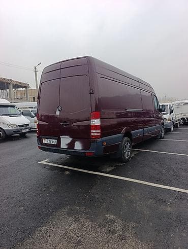 w210 e240: Легкий грузовик, Mercedes-Benz — 4