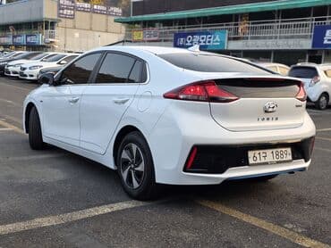 продажа прицепов для легковых автомобилей бу: Hyundai Ioniq: 2019 г., 1.6 л, Автомат, Гибрид, Хэтчбэк — 1
