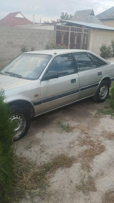 Продажа авто: Mazda 626: 1988 г., 2 л, Механика, Бензин, Хэтчбэк — 2