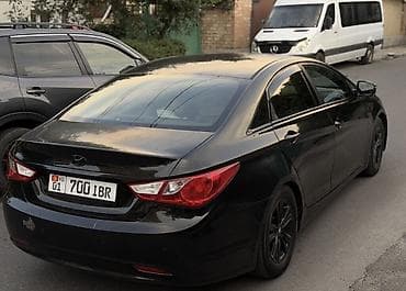 mazda 3: Hyundai Sonata: 2011 г., 2 л, Автомат, Бензин, Седан — 5