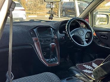 Toyota Harrier: 2002 г., 2.4 л, Автомат, Газ, Кроссовер — 9