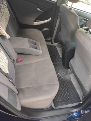 runx alex: Toyota Prius: 2015 г., 1.8 л, Автомат, Гибрид, Хэтчбэк — 8