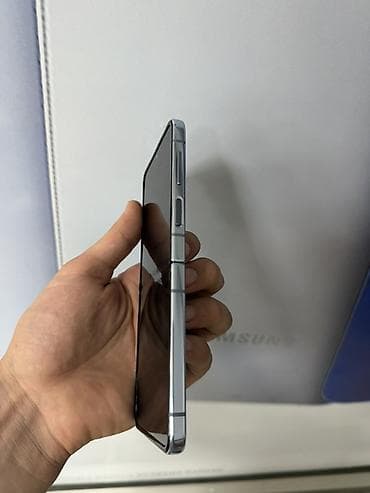 samsung z fold 4 экран: Samsung Galaxy Z Flip 4, цвет - Фиолетовый — 2