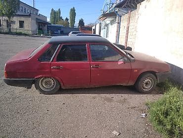 ВАЗ (ЛАДА) Samara: 1993 г., 1.3 л, Ручные, Бензин, Седан — 2