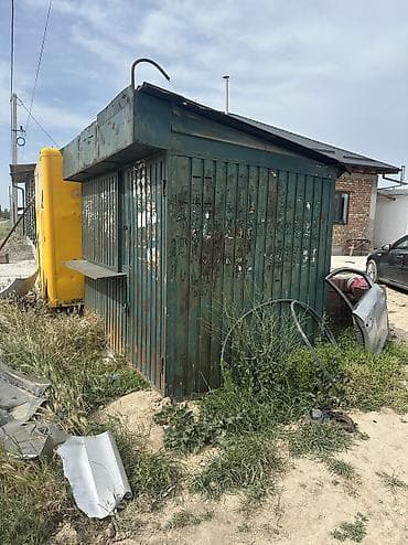 Размер 2х3 Двери окна все работает внутри частично утепленный Цена 20