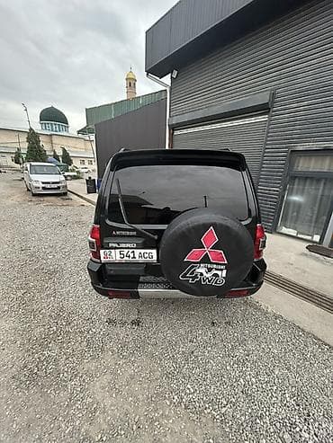 Mitsubishi Pajero: 2000 г., 3.5 л, Автомат, Газ, Внедорожник — 2