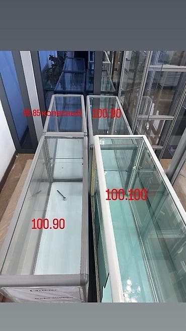 Витрины: Витрина Для ювелирных изделий и бижутерии, С ящиками, 200 см * 140 см * 45 см, Б/у — 5