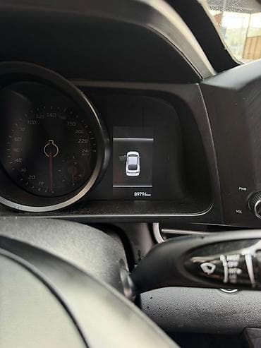 авто патолок: Hyundai Avante: 2021 г., 1.6 л, Автомат, Бензин, Седан — 6