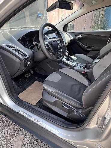 капот кобальт: Ford Focus: 2012 г., 2 л, Автомат, Бензин, Универсал — 4